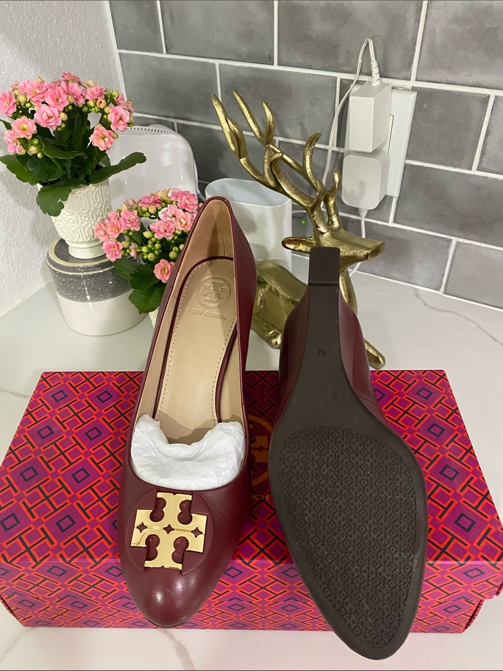 Tory Burch Burgundy Leather Logo Flats with Gold Hardware - Picture 6 of 6